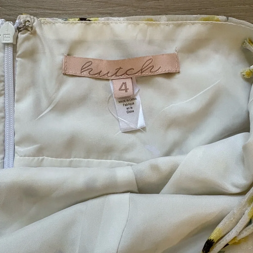 Anthropologie Hutch Ditsy Floral Halter Mini Romper Size 4 - Picture 9 of 11